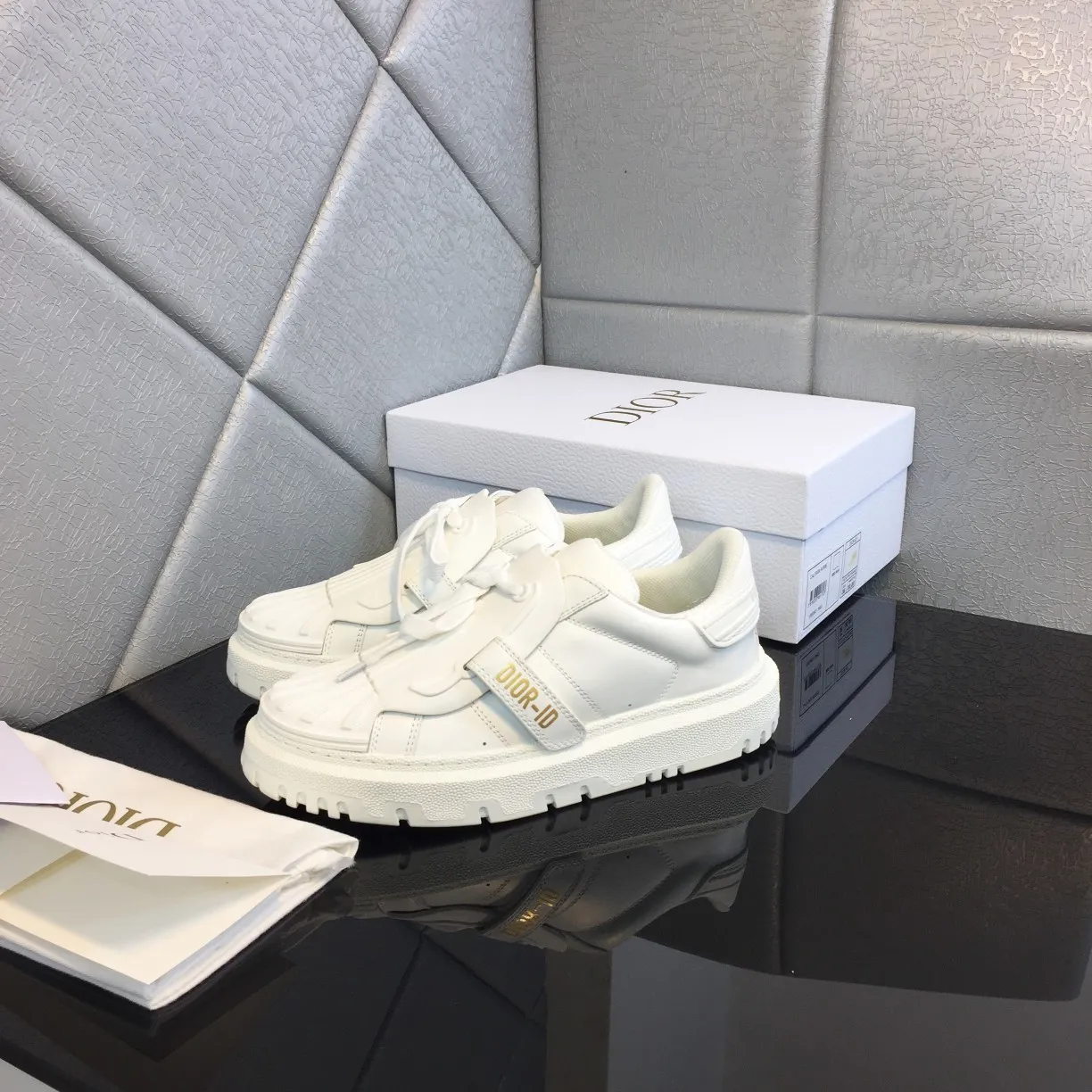 👟👟Ex-factory price 480👟👟 dior shell shoes, 2021 new colors, complete colors, quality depends on the details, welcome to see the board. The outsole is made of original T👟👟 ex-factory price U outsole, size: 35-41 (41 is custom-made, first order)